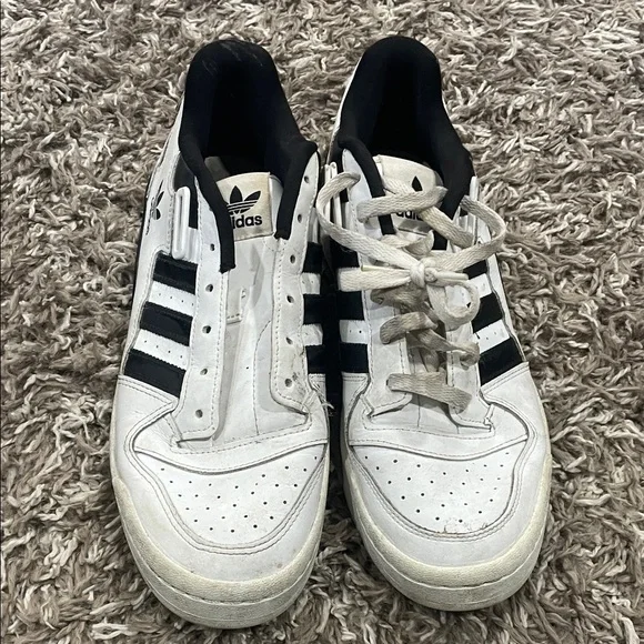 Adidas Men's White and black Sneakers size 11 - Picture 2 of 8